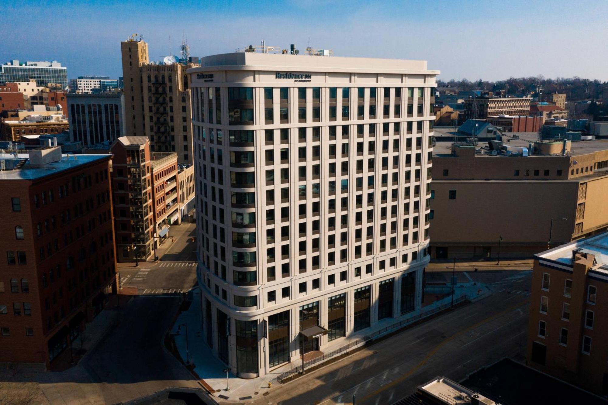 Residence Inn By Marriott Grand Rapids Downtown Exterior foto