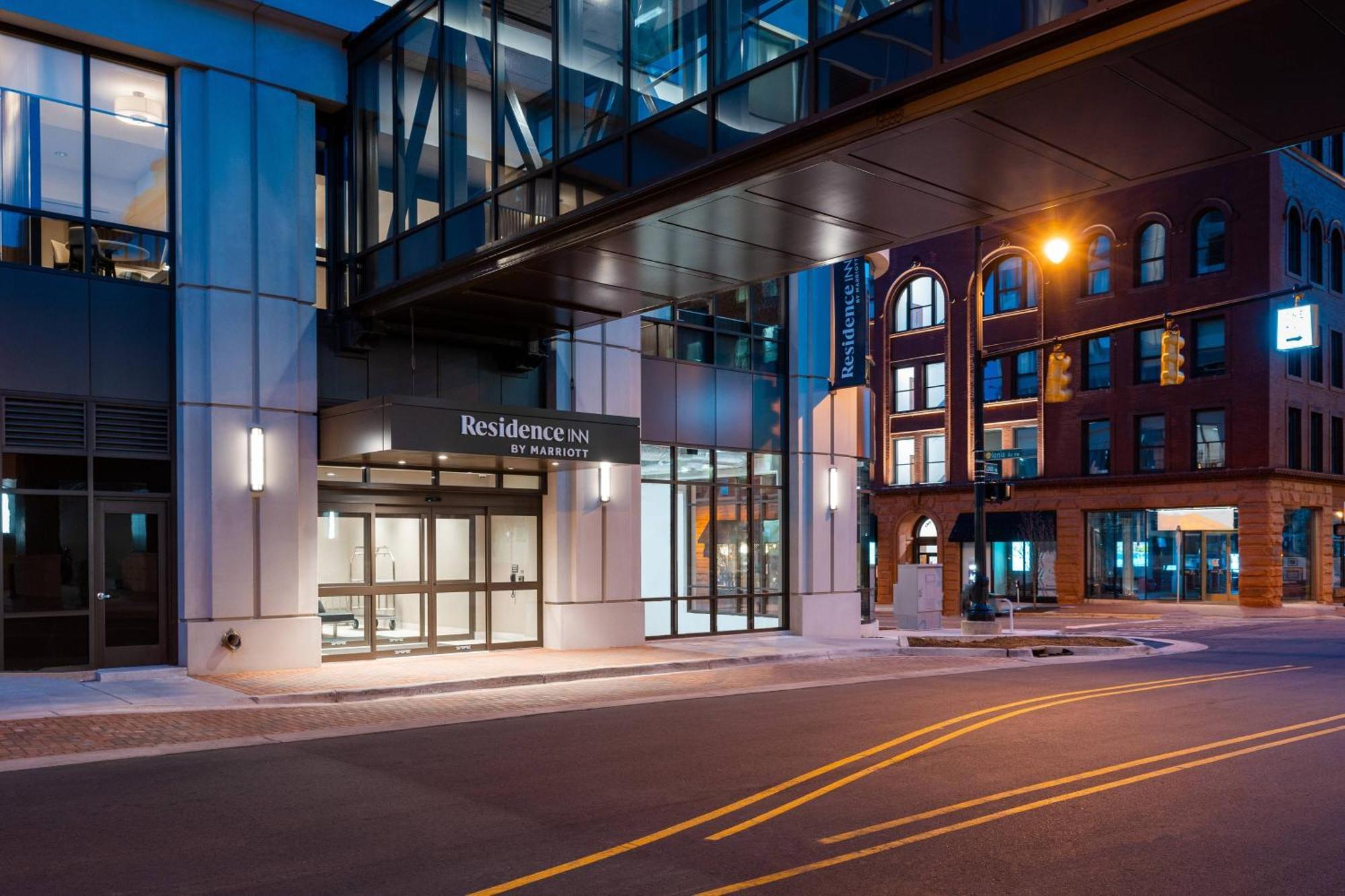 Residence Inn By Marriott Grand Rapids Downtown Exterior foto