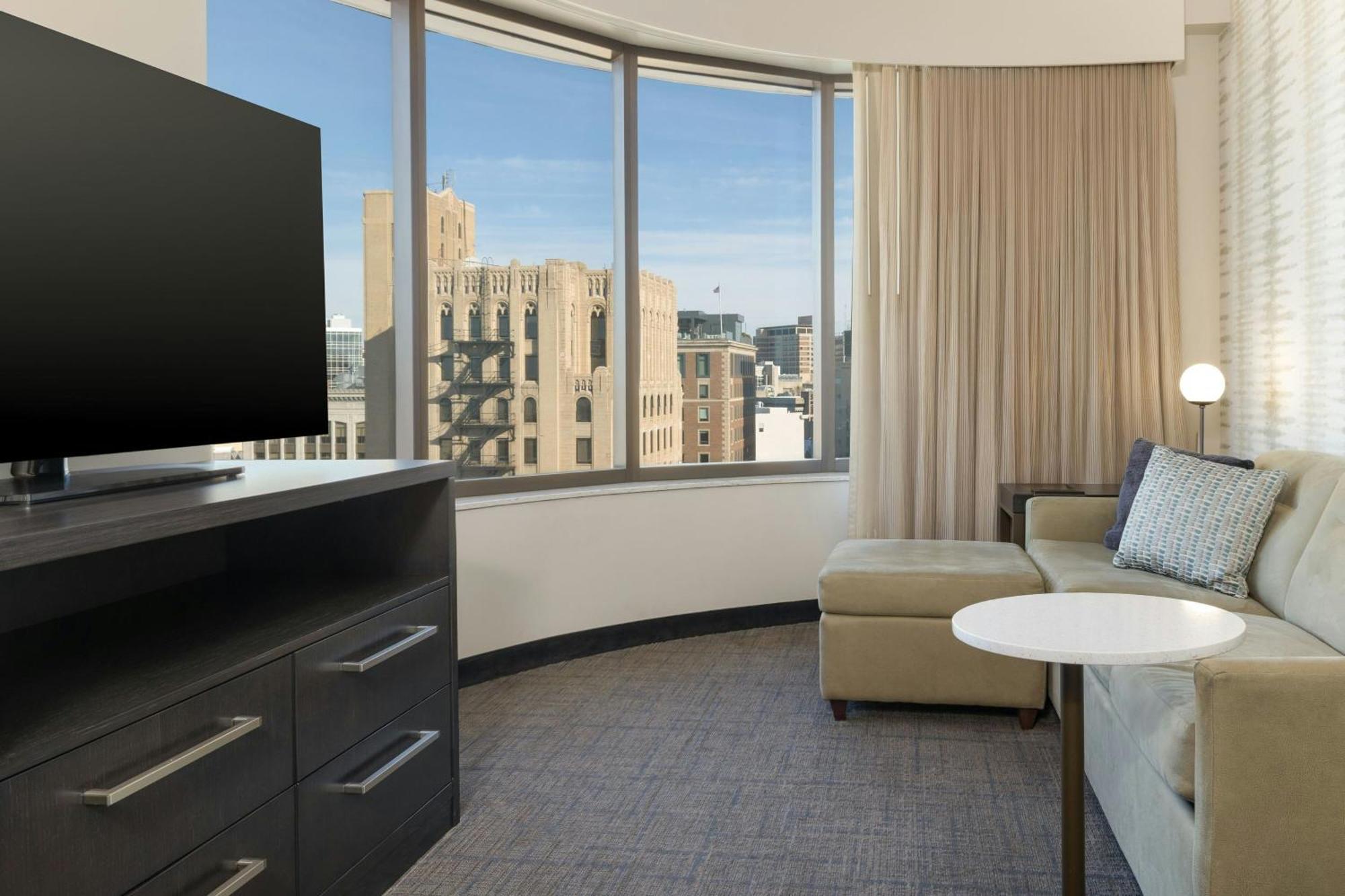 Residence Inn By Marriott Grand Rapids Downtown Exterior foto